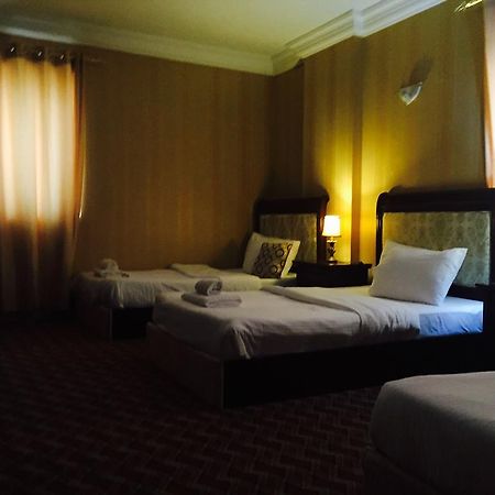 Al Mourouj Inn Hotel Doha Bagian luar foto